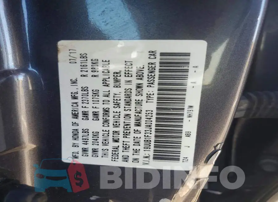 19UUB1F33JA004253 Photo# 12