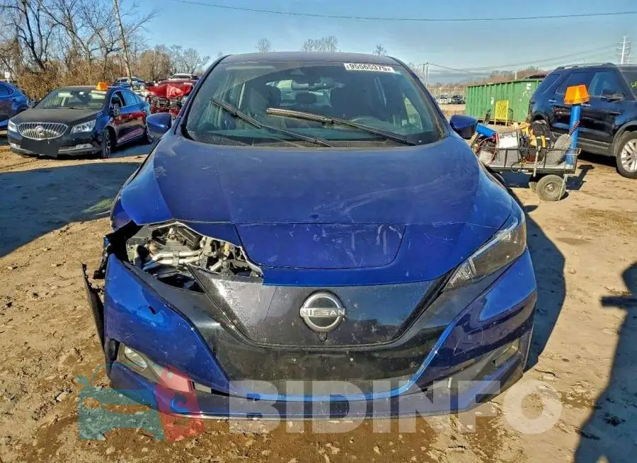 1N4CZ1CV7PC563092 Photo# 5
