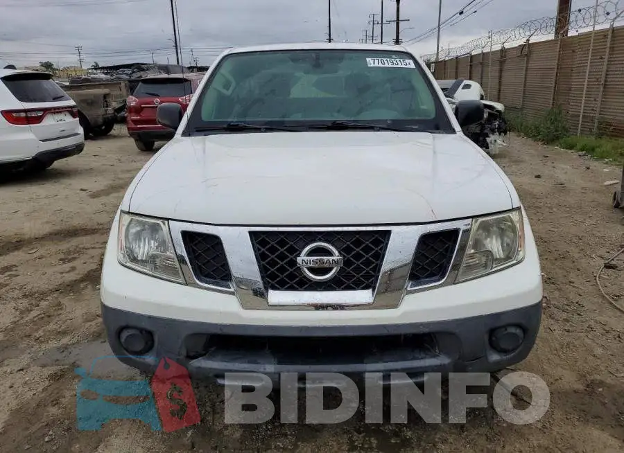 1N6BD0CT5JN767119 Photo# 5