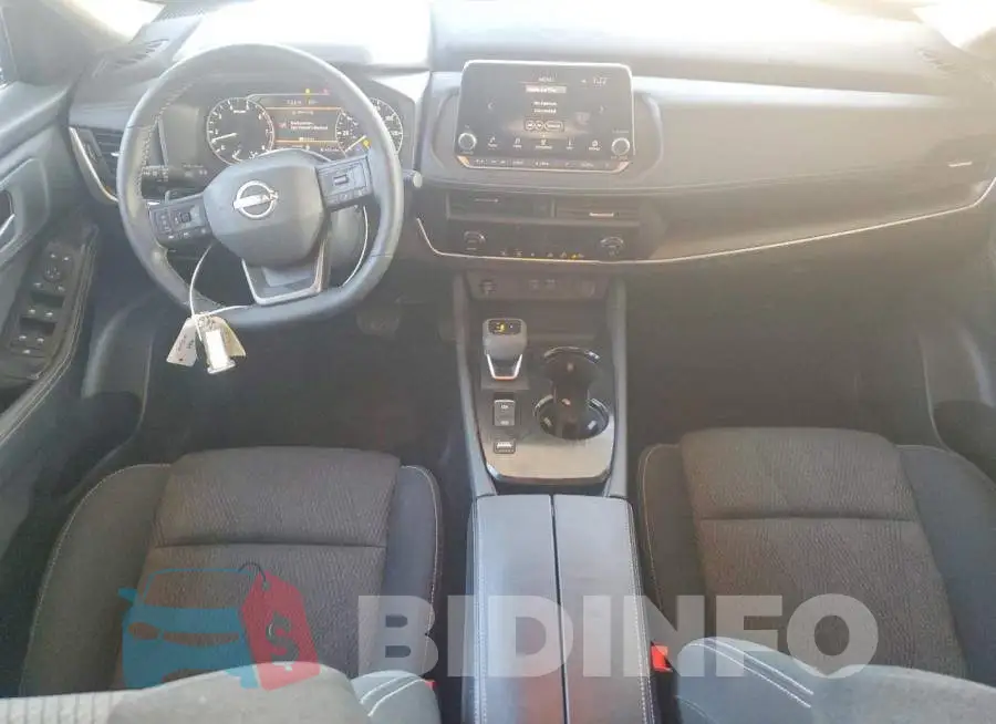 5N1BT3BA3SC819833 Photo# 8