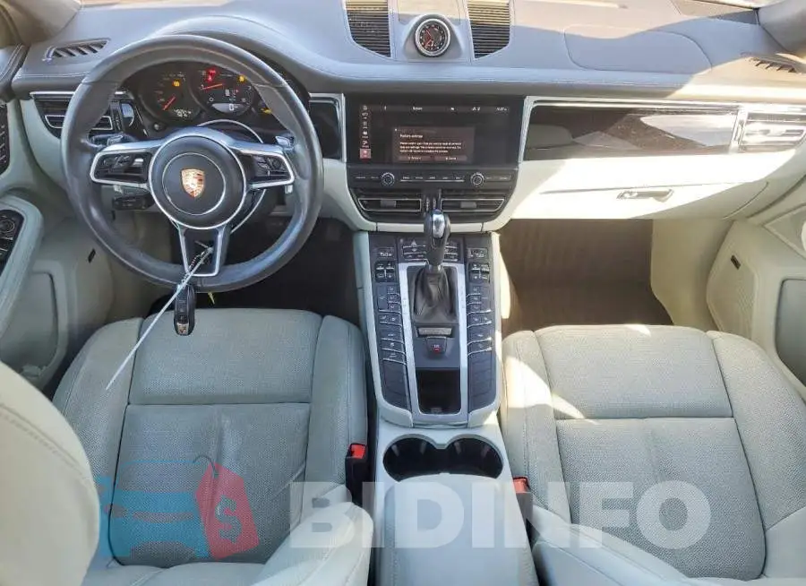 WP1AA2A5XLLB08716 Photo# 8