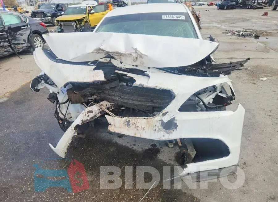 1G4ZP5SS0KU112013 Photo# 11