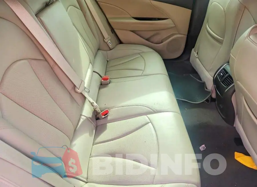 1G4ZP5SS0KU112013 Photo# 10