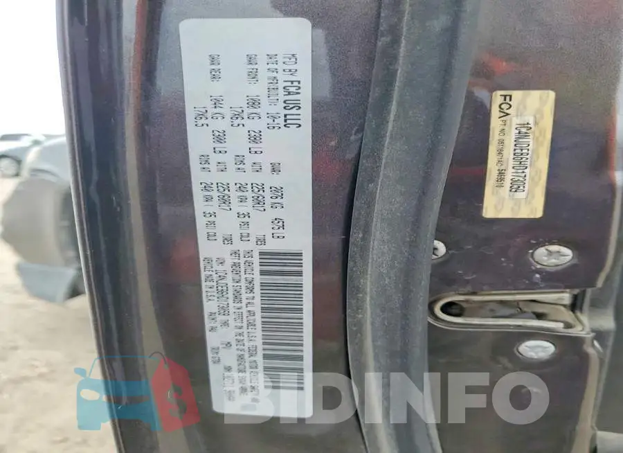 1C4NJDEB6HD173059 Photo# 13