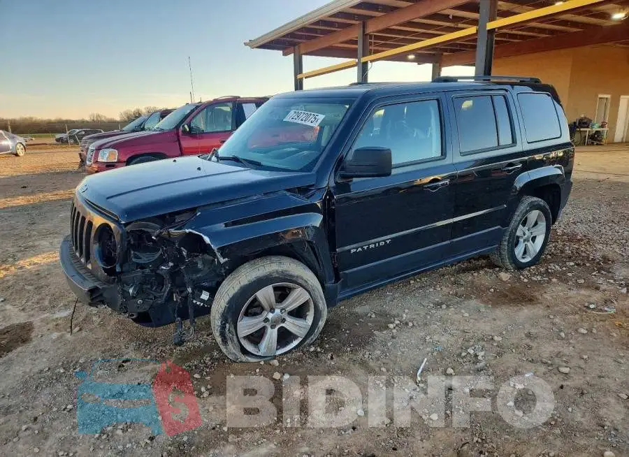 1C4NJPFB6HD183526 Photo# 1