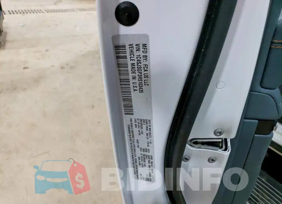 1C4SJSGP3RS103435 Photo# 13