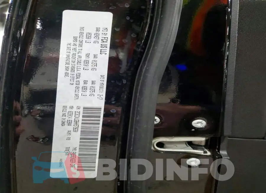 2C3CDXJG8HH579630 Photo# 12