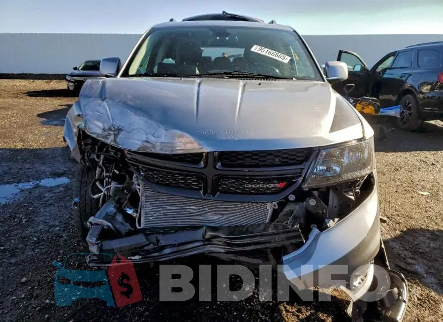 3C4PDCGB8LT263176 Photo# 12