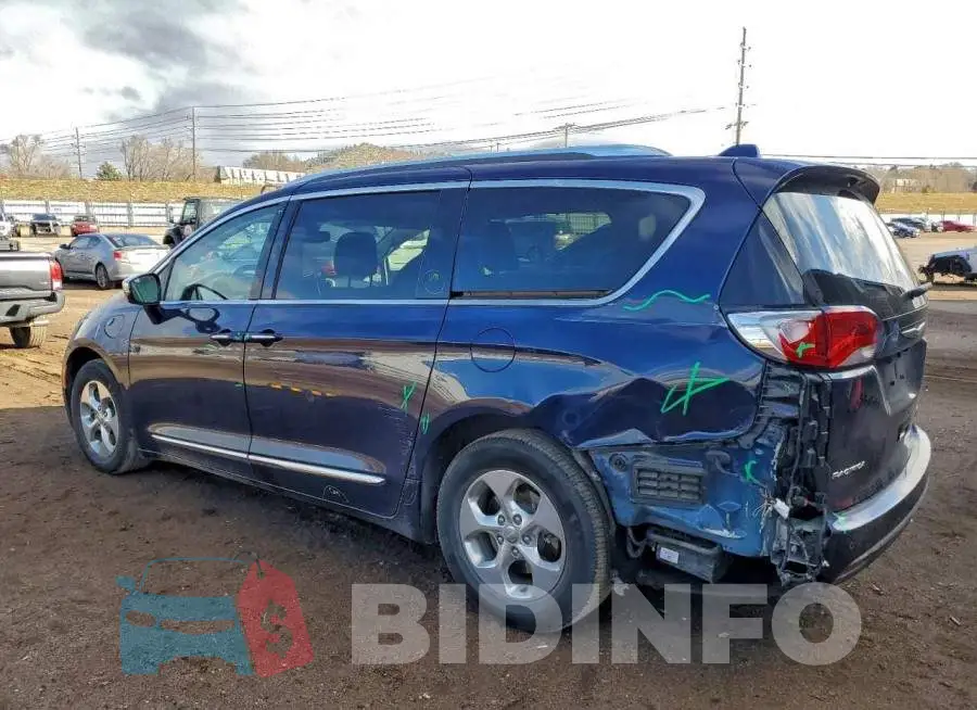 2C4RC1N75JR178469 Photo# 2