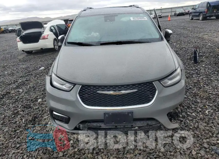 2C4RC3GG6MR541133 Photo# 5