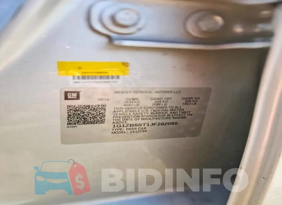 1G1ZB5ST1JF282095 Photo# 12