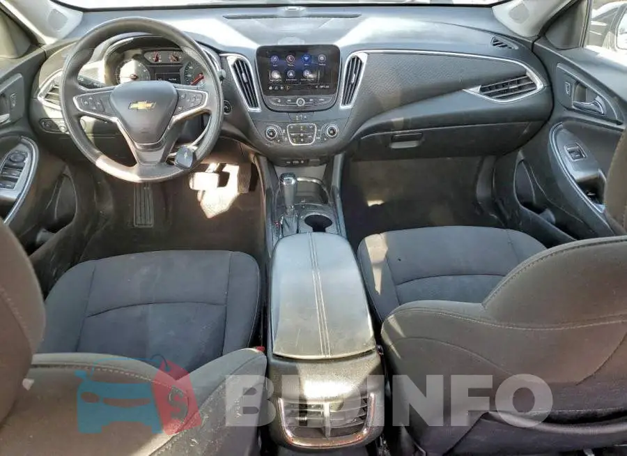 1G1ZD5ST3LF095194 Photo# 8