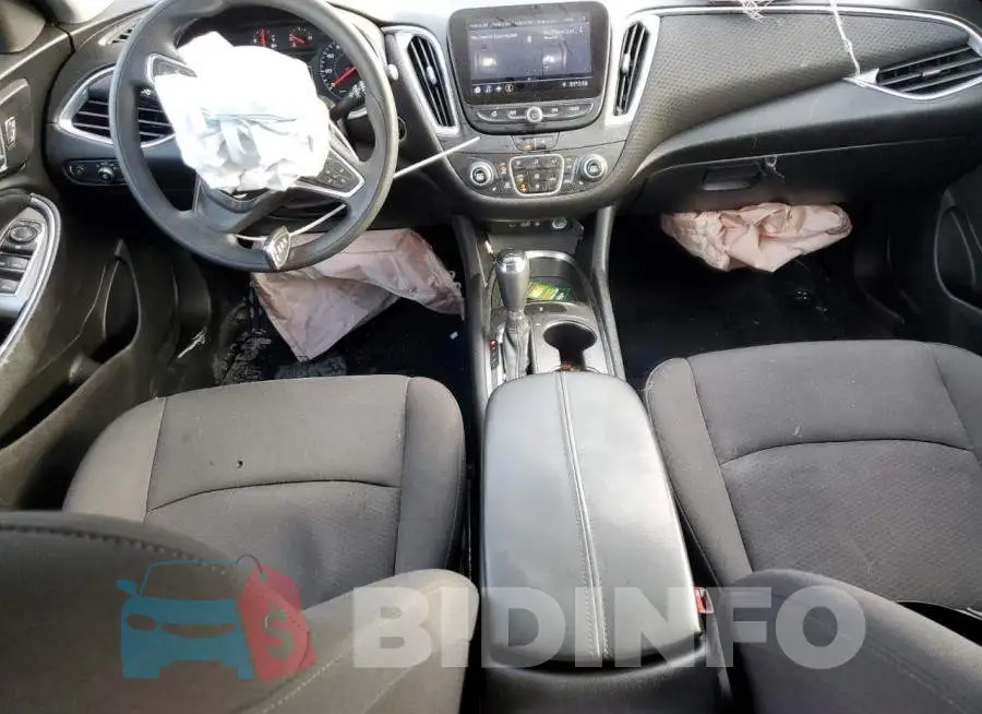 1G1ZD5ST6LF004712 Photo# 8