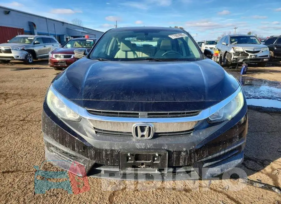 19XFC2F76HE216018 Photo# 5