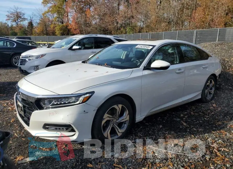 1HGCV1F58JA133982 Photo# 1