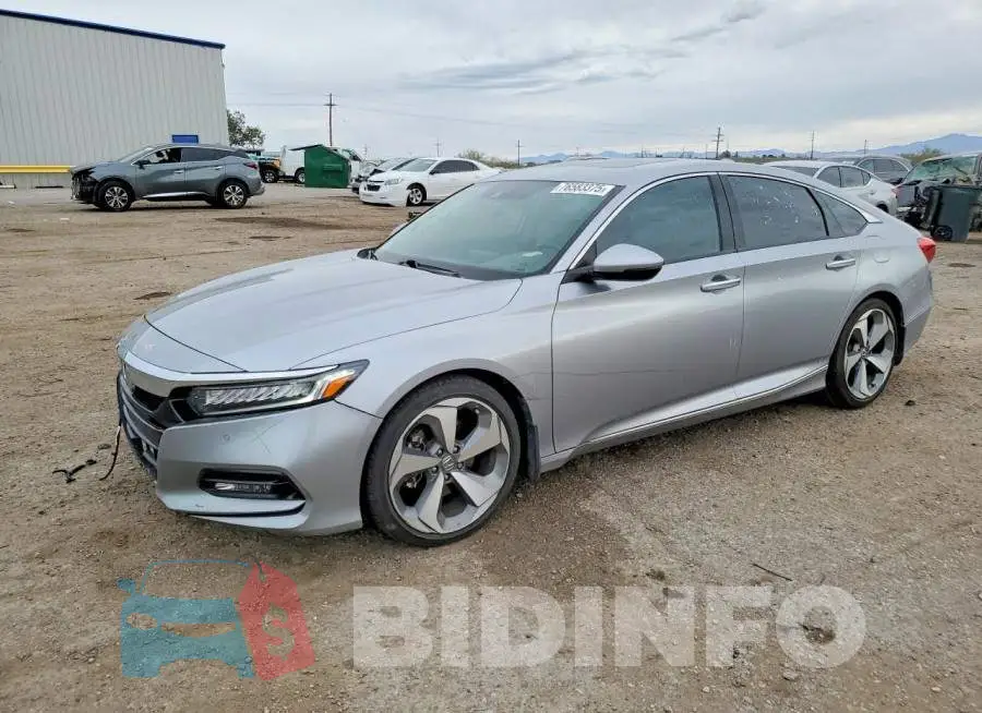 1HGCV2F90JA043623 Photo# 1
