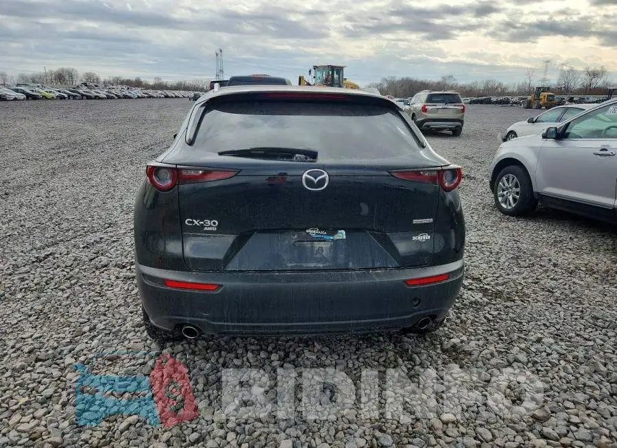 3MVDMBBL6NM422575 Photo# 6