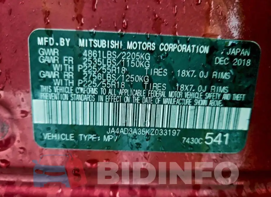 JA4AD3A35KZ033197 Photo# 12