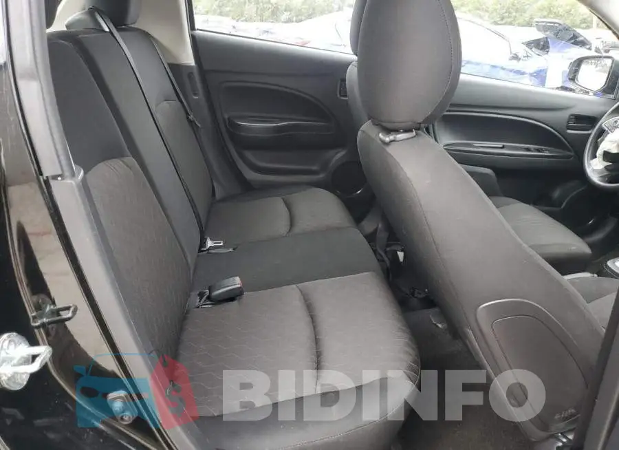 ML32AUHJXMH011639 Photo# 10