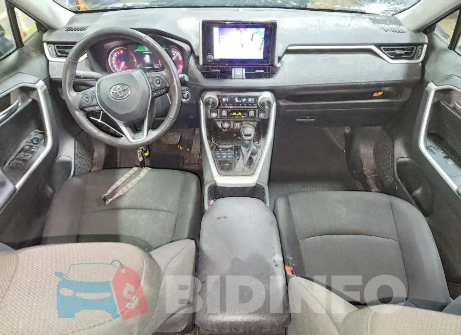 2T3P1RFV6PW372113 Photo# 8