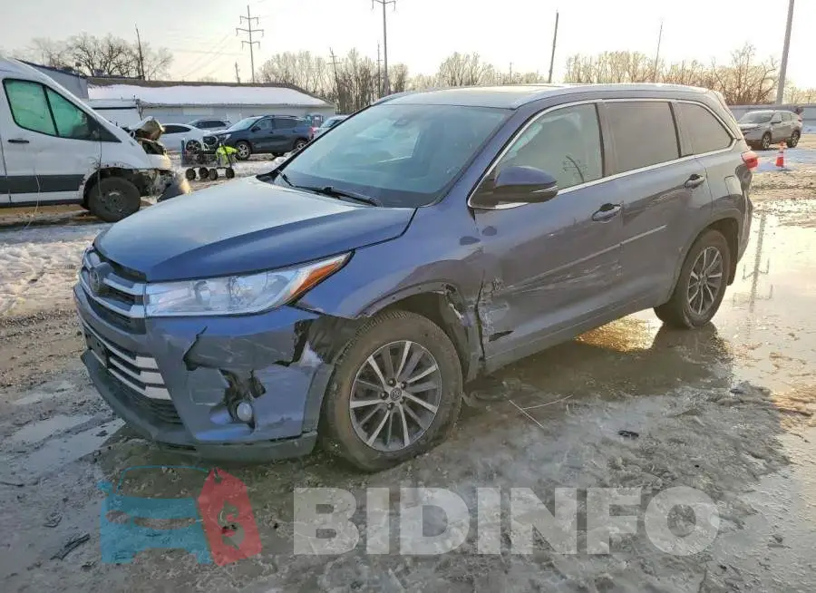 5TDJZRFH3JS812645 Photo# 1