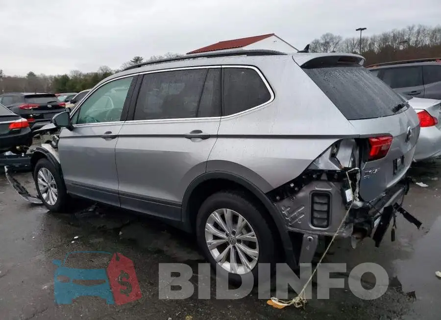 3VV2B7AX7KM152267 Photo# 2