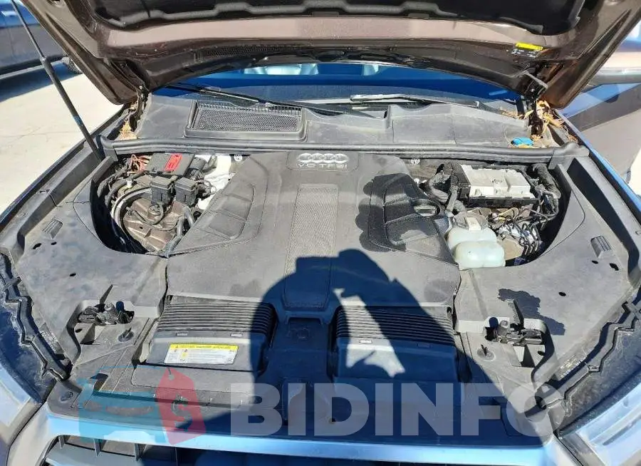 WA1LAAF73JD037391 Photo# 12