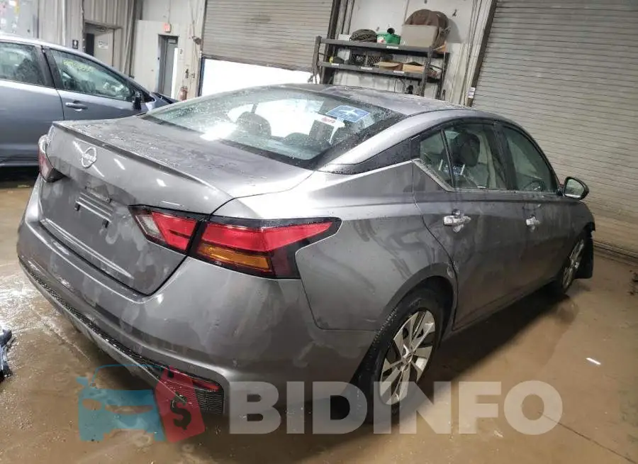 1N4BL4BV8RN372479 Photo# 3