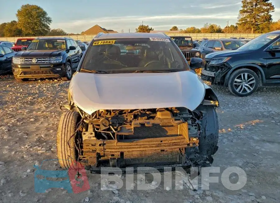 3N1CP5CUXKL484188 Photo# 5