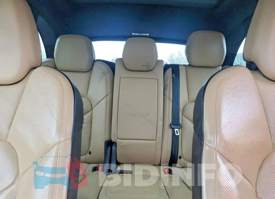 WP1AA2A24HKA89888 Photo# 10