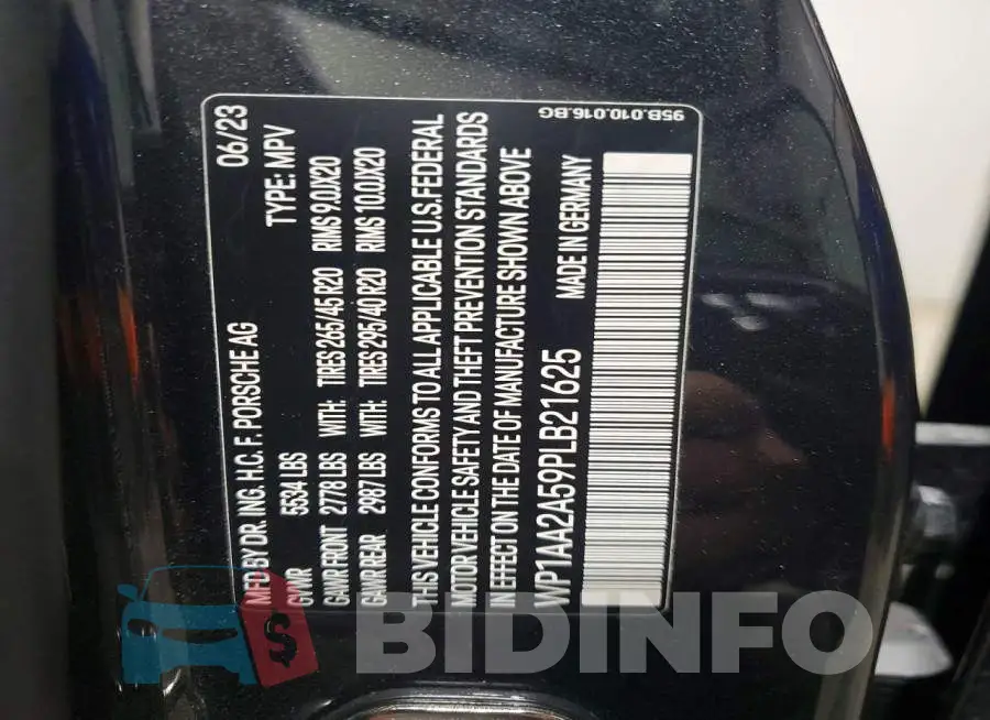 WP1AA2A59PLB21625 Photo# 12