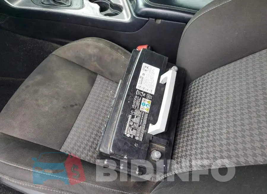 2C3CDZJG1MH651032 Photo# 12