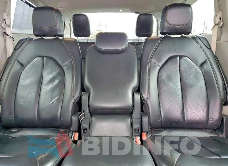 2C4RC1EG0HR530951 Photo# 10