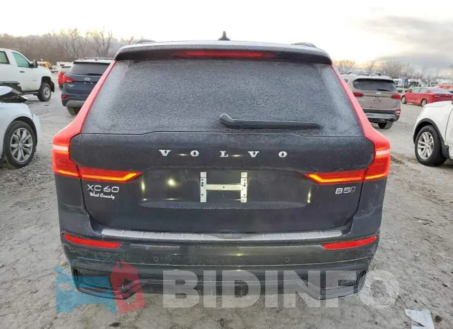 YV4M12RC0S1209451 Photo# 6