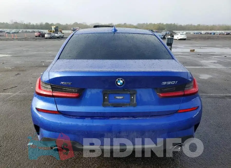 3MW5R7J09M8B69185 Photo# 6