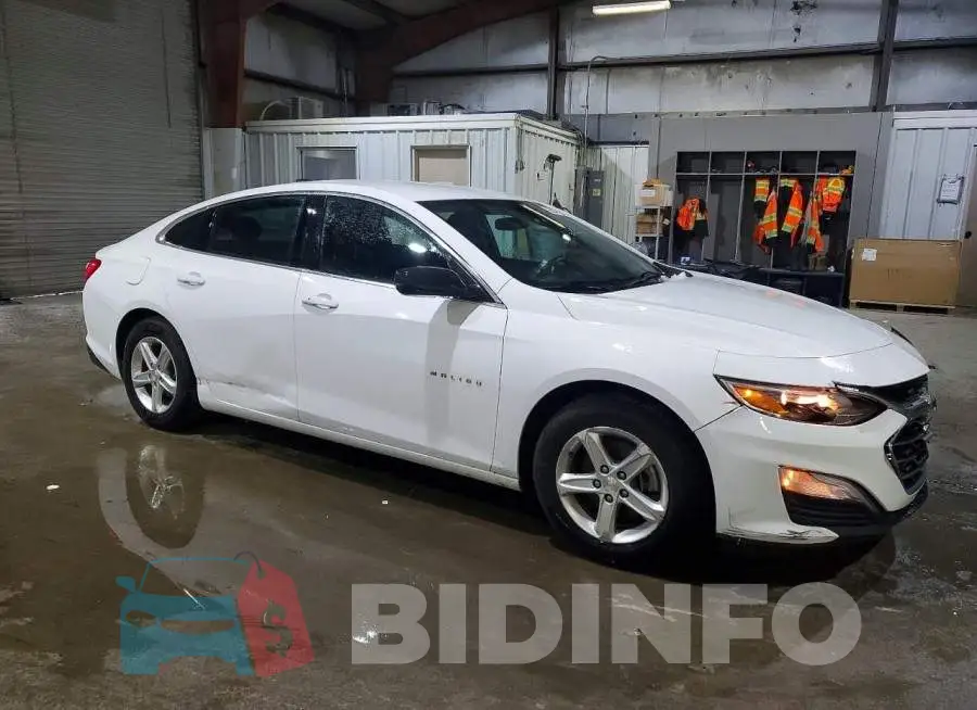 1G1ZB5ST1LF138596 Photo# 4