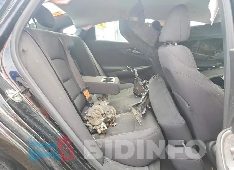 1G1ZD5ST1PF177060 Photo# 10