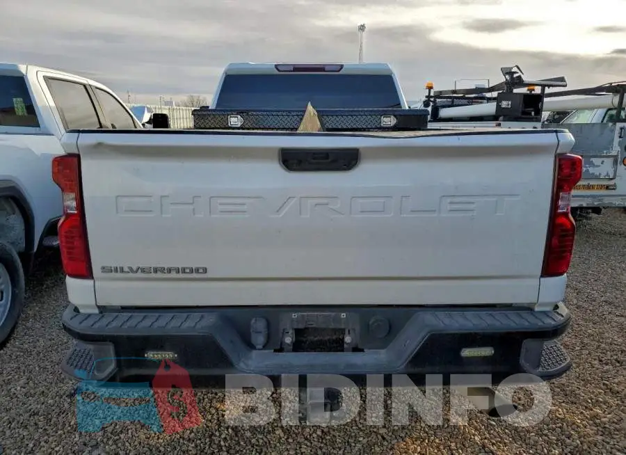 1GC4YLE78PF105233 Photo# 6