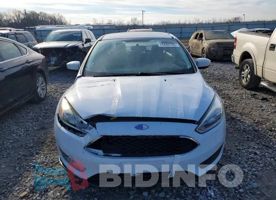 1FADP3F26JL252932 Photo# 5