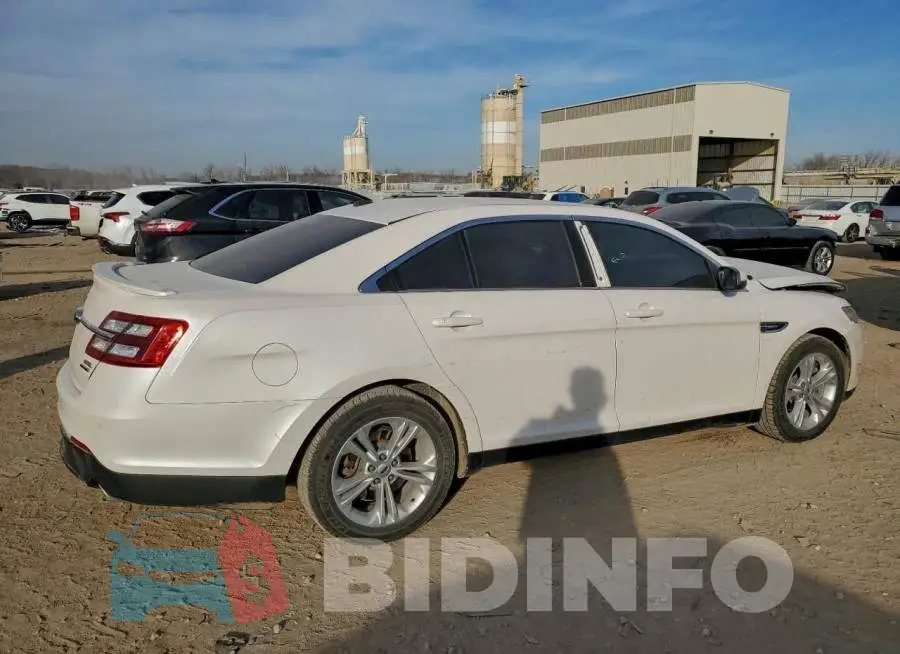 1FAHP2E80JG112014 Photo# 3