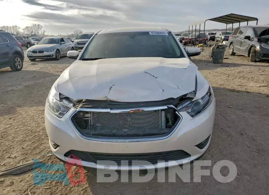1FAHP2E80JG112014 Photo# 5