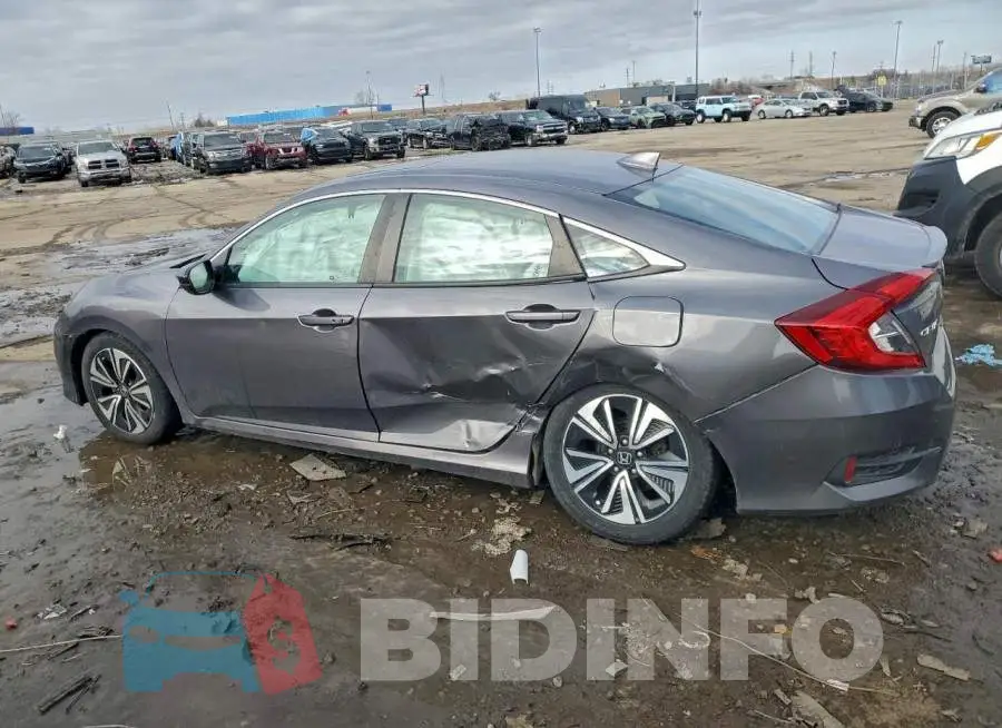 19XFC1F30HE029235 Photo# 2
