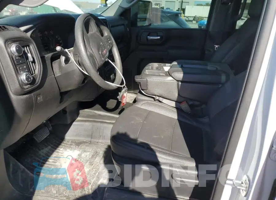 1GT49LEY5RF160747 Photo# 7