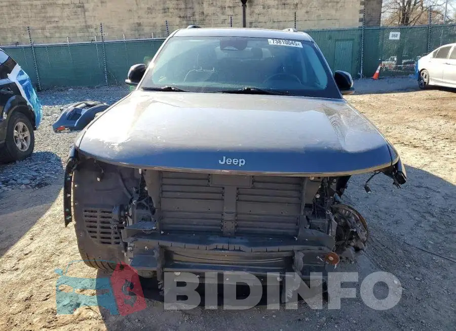 1C4RJKAG4M8157162 Photo# 5