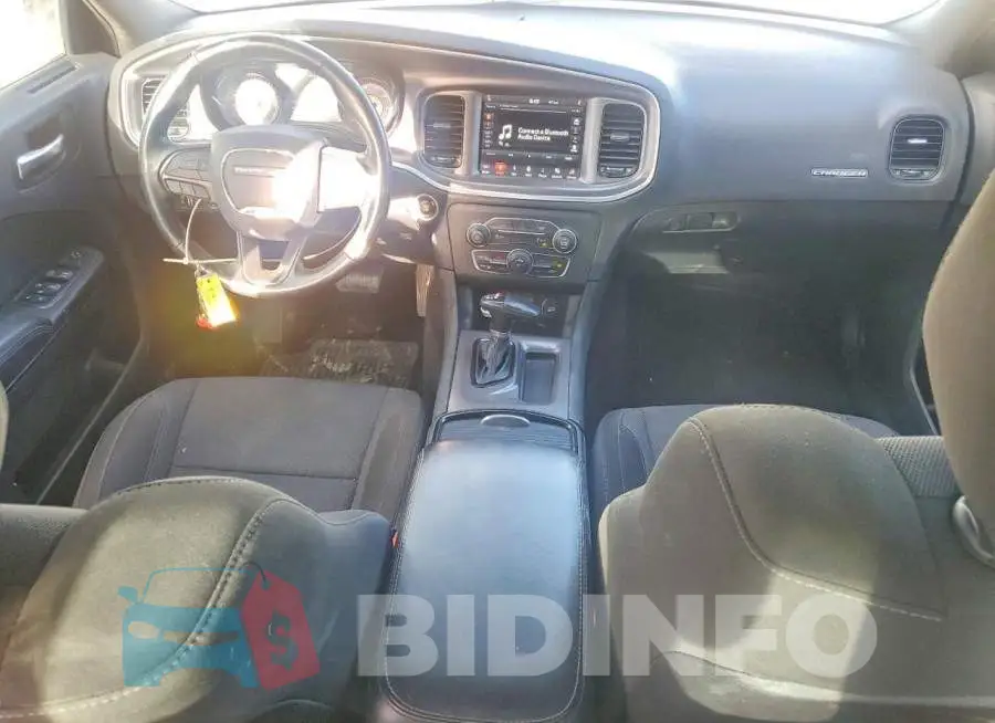2C3CDXBGXKH726200 Photo# 8