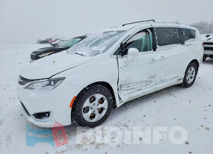 2C4RC1EG9HR513842 Photo# 1