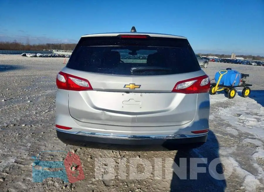 2GNAXUEV0M6104018 Photo# 6
