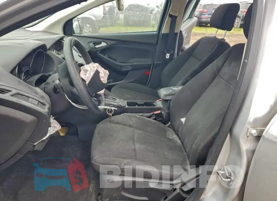 1FADP3F20HL285693 Photo# 7