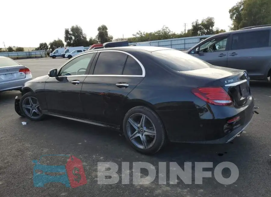WDDZF8DB9LA703827 Photo# 2