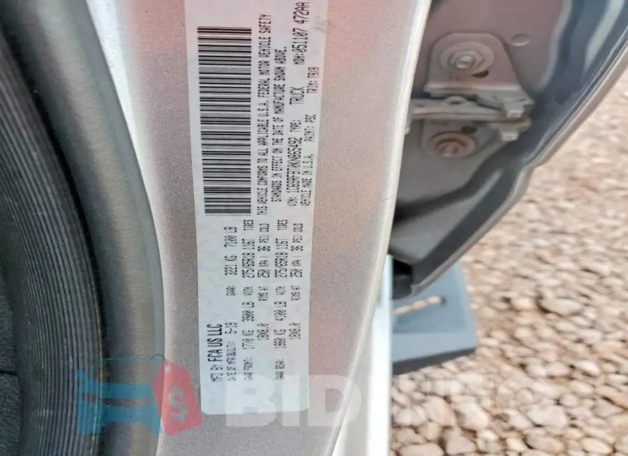 1C6SRFBT0KN865492 Photo# 12